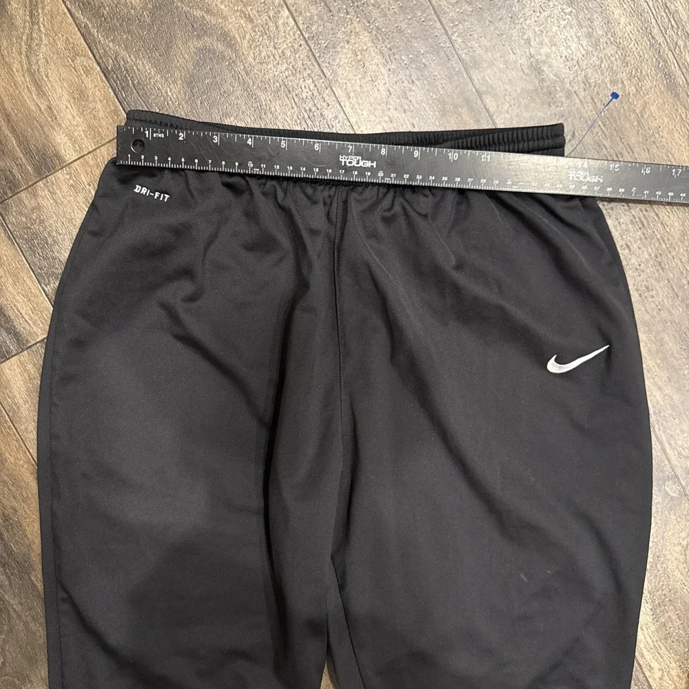 Nike Dri-FIT Track Pants Men's Large Black Athletic Tapered Sweatpants Swoosh